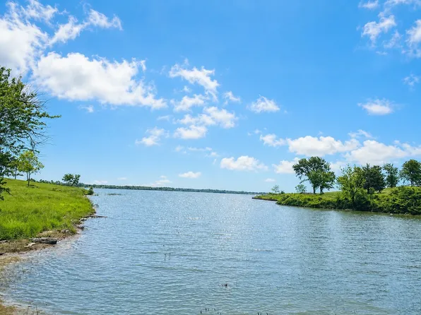 53 Richland Ct, Corsicana, TX 75109