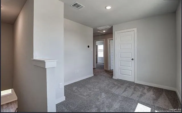 9883 Forestier Grn — Photo 13