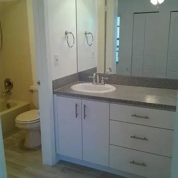 911 Twin Lakes Dr #3-N — Photo 10