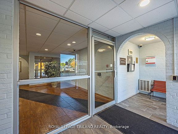 3rd image of 1106 Jalna Blvd #302