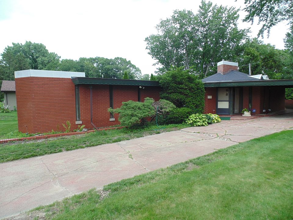 1st image of 3421 Shelby St