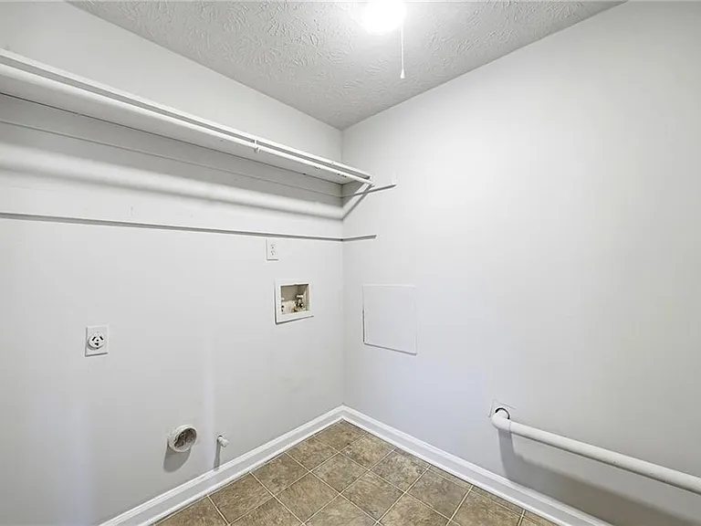 117 Brittany Ct — Photo 26