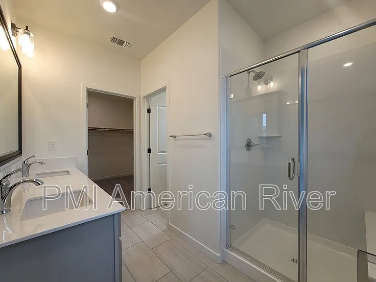 1648 Scarlet Ash Ave — Photo 21