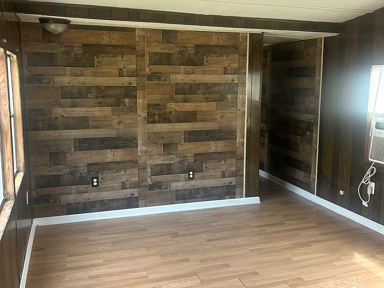 2015 Brown Dr #7 — Photo 3