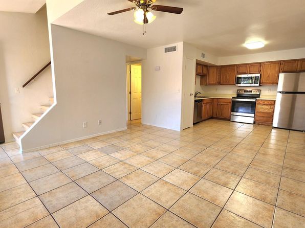 6131 E Greenway St APT 1, Mesa, AZ 85205