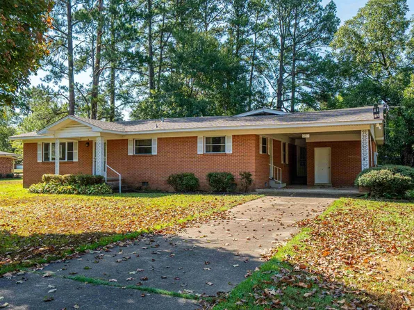 243 Windcrest Dr, Malvern, AR 72104