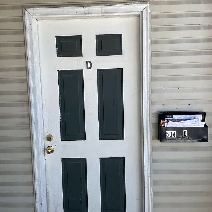 1st image of 504 McLane Ave APT D