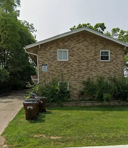 1330 W Hillcrest Ave Photo 1