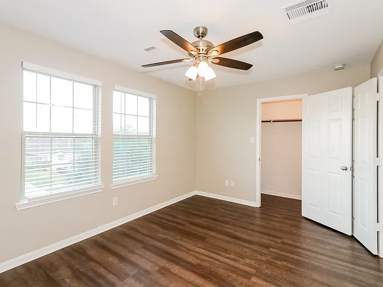 18746 Majestic Vista Ln — Photo 14