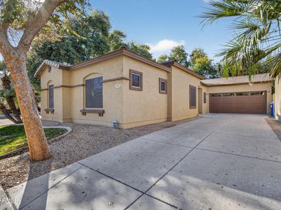 3935 W ROUNDABOUT Circle, Chandler, AZ, 85226
