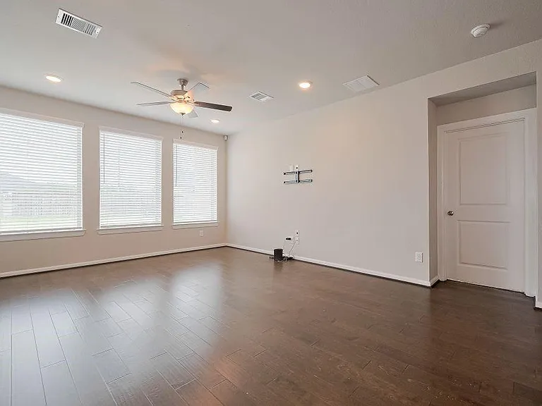 29310 Sweet Orange Ct — Photo 9