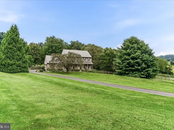 235 Coldiron Dr, Oxford, PA 19363