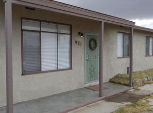 921 Kelly Dr, Barstow, CA 92311