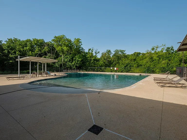 5412 Daimler Dr — Photo 26