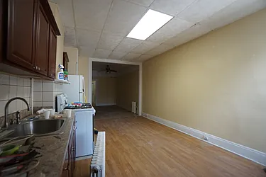 Rented by Rennit Inc.
