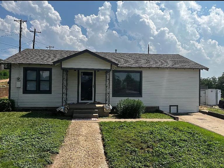 701 Ferguson St — Photo 11