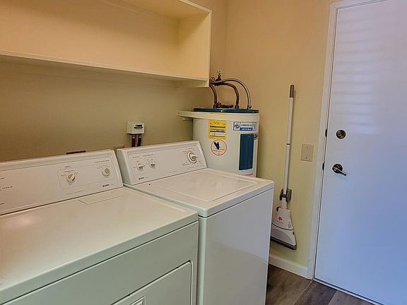 4th image of 13507 W Prospect Dr