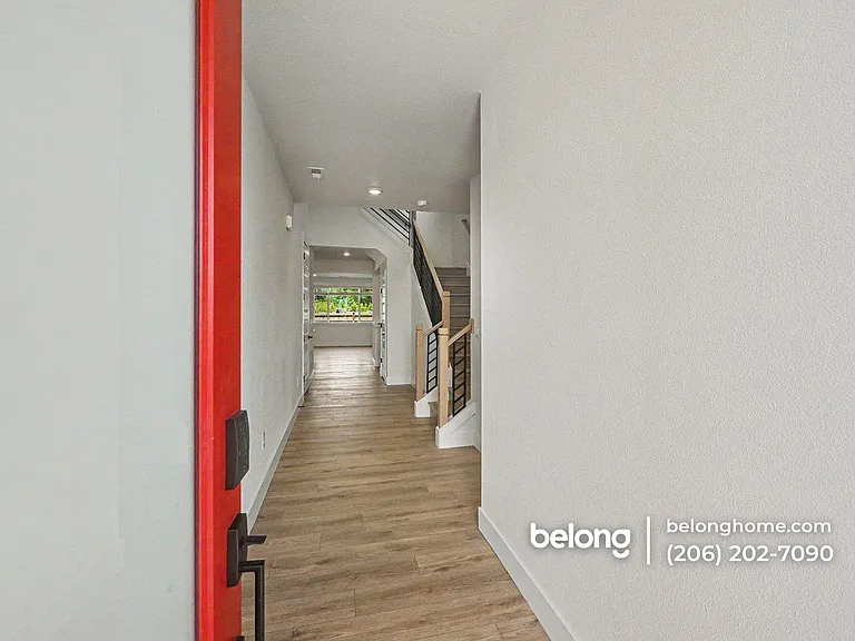32157 Pacific Ave SE — Photo 3