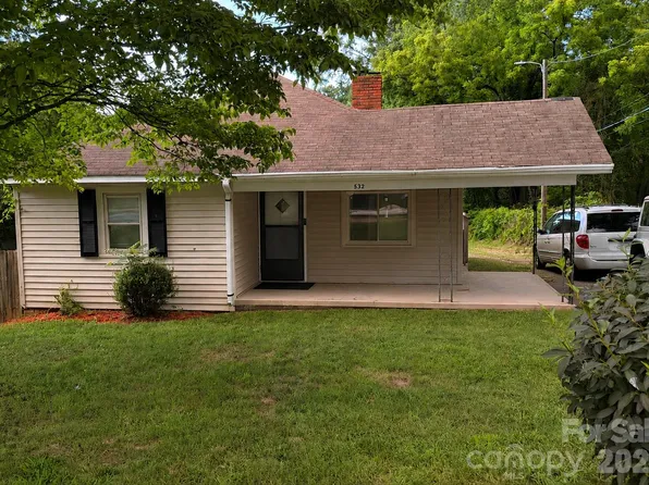 532 W 8th St, Kannapolis, NC 28081