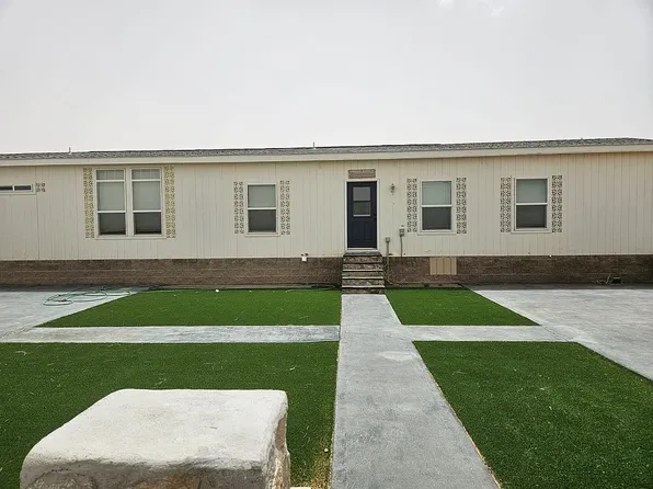 1345 Hopi St, Chaparral, NM 88081