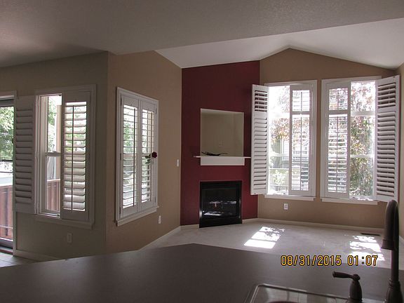 4th image of 3636 Oakwood Dr