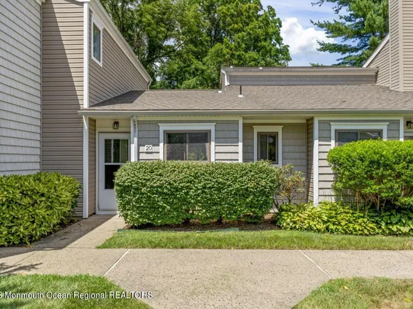 20 Gloria Court, Tinton Falls, NJ 07724