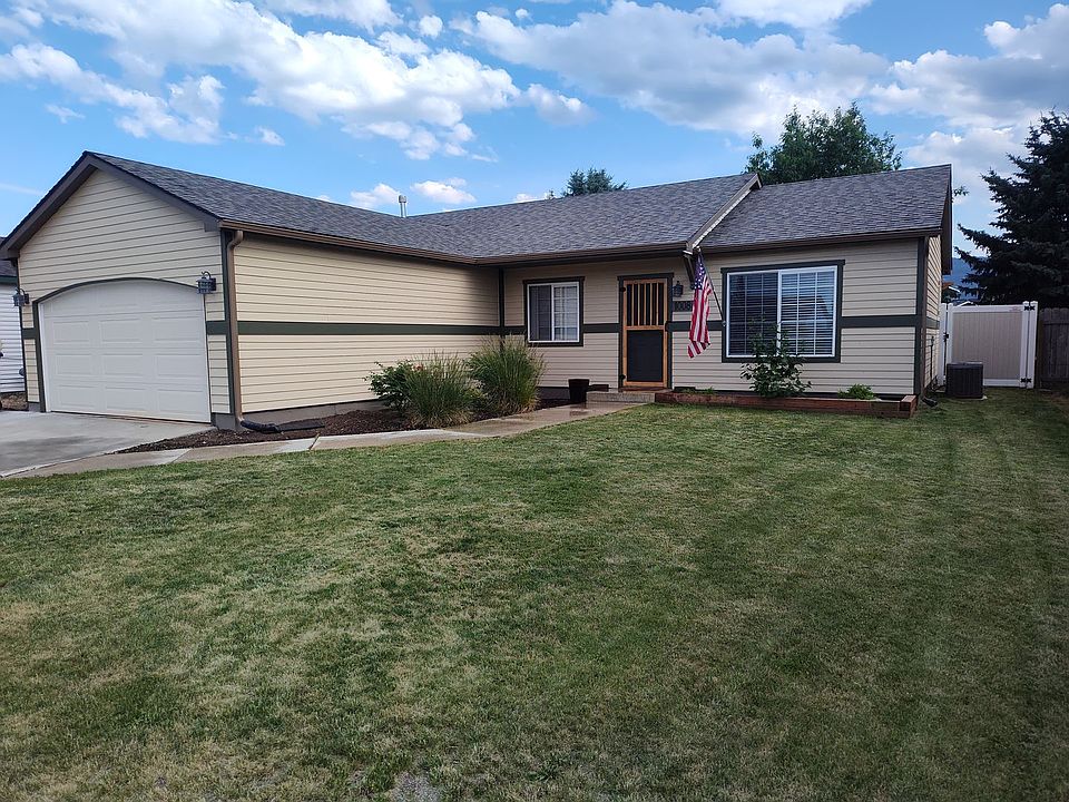 2nd image of 1008 E Teton Ave
