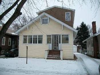 1st image of 1211 S 16th Ave