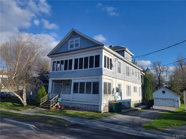 415 N Clinton St, Carthage, NY 13619