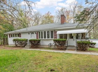 108 Lowell Rd, Pepperell, MA 01463
