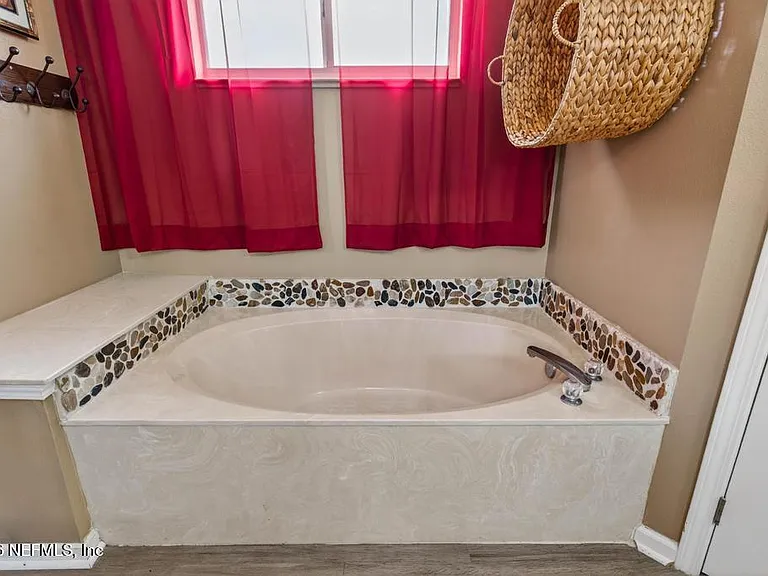 10842 Lydia Estates Dr — Photo 27