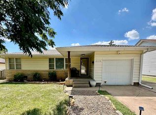 2128 Mary St, Ponca City, OK 74601