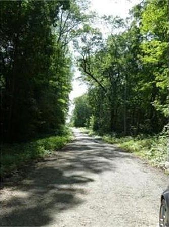 2nd image of 18 Beeman Rd