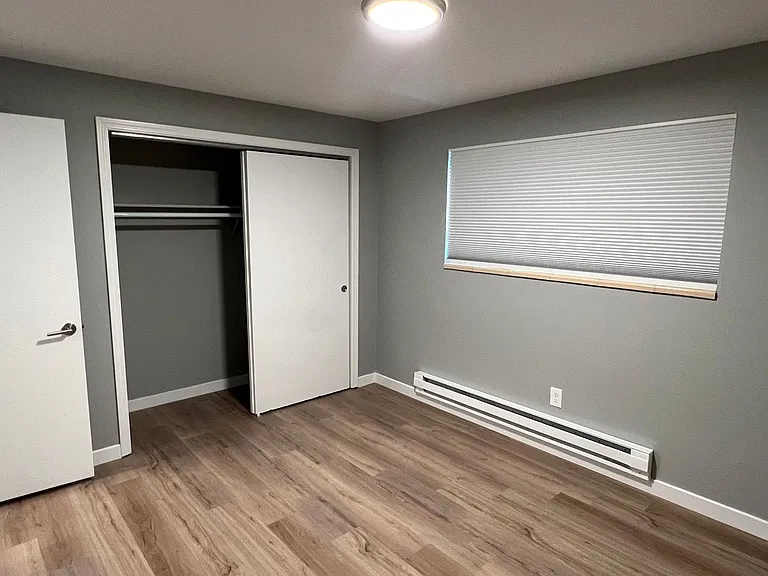 Eagle Court Apartments — Photo 29