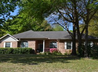 5520 Monterry, Crestview, FL 32539