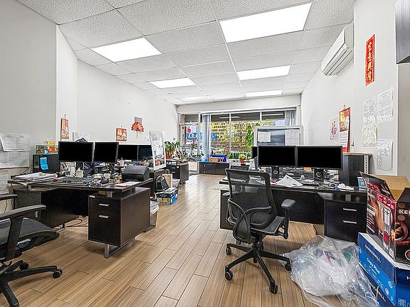 3rd image of 2343 Bath Ave