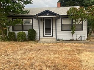 755 Lincoln Rd, Grants Pass, OR 97526