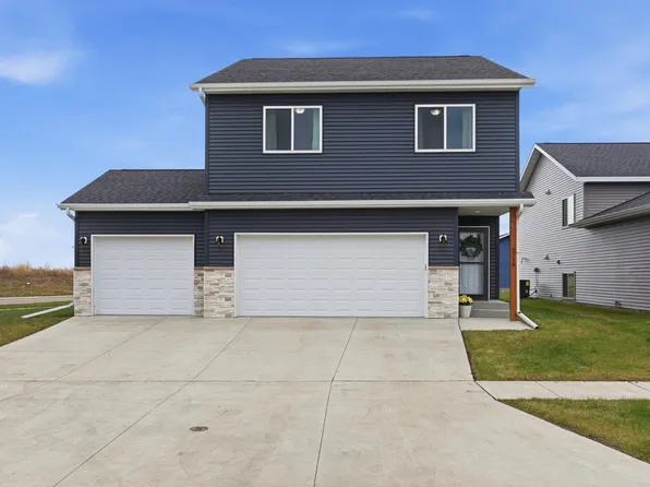 6716 66th Ave S, Horace, ND 58047
