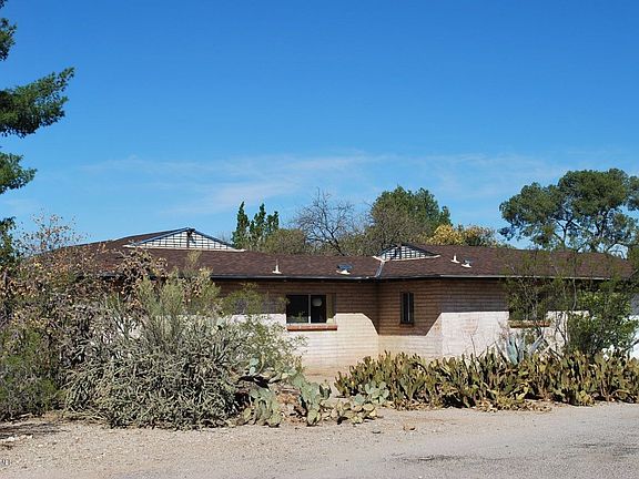 3rd image of 2777 N Santa Marta Pl