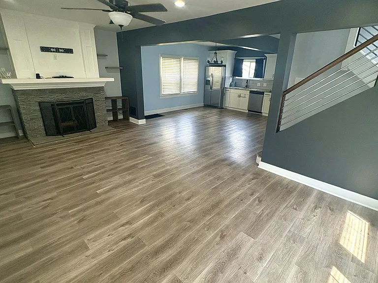 529 N Oxford St — Photo 8
