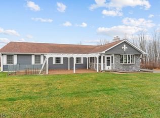 18 Old Wolfe Rd, Mount Olive Twp., NJ 07828