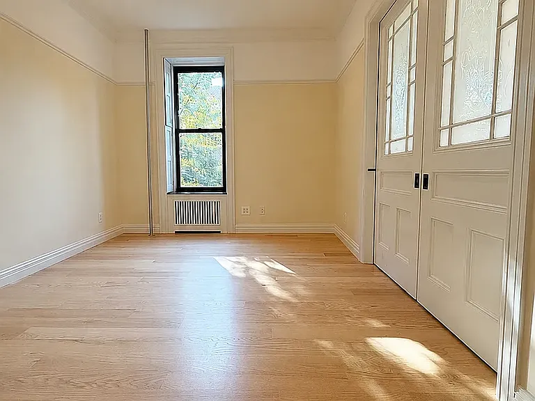 298 Mac Donough St #3 — Photo 3