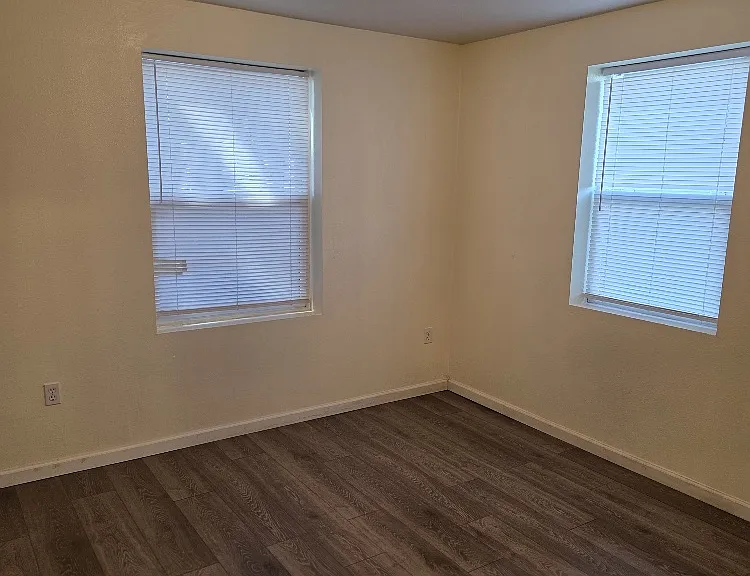 9230 SE Division St #203 — Photo 9