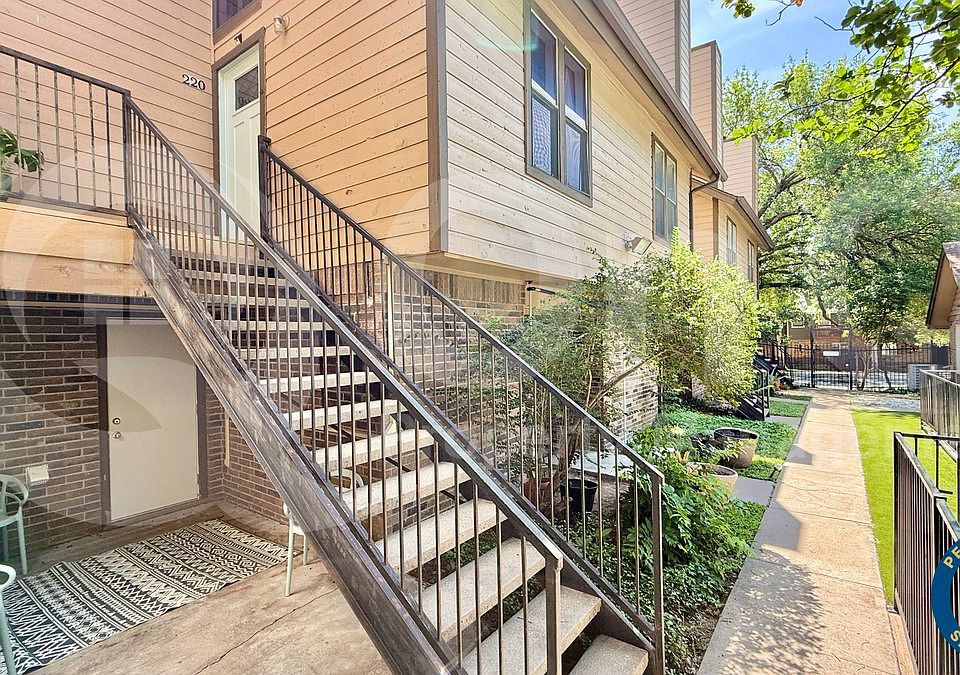 1st image of 5608 Cougar Dr APT 220