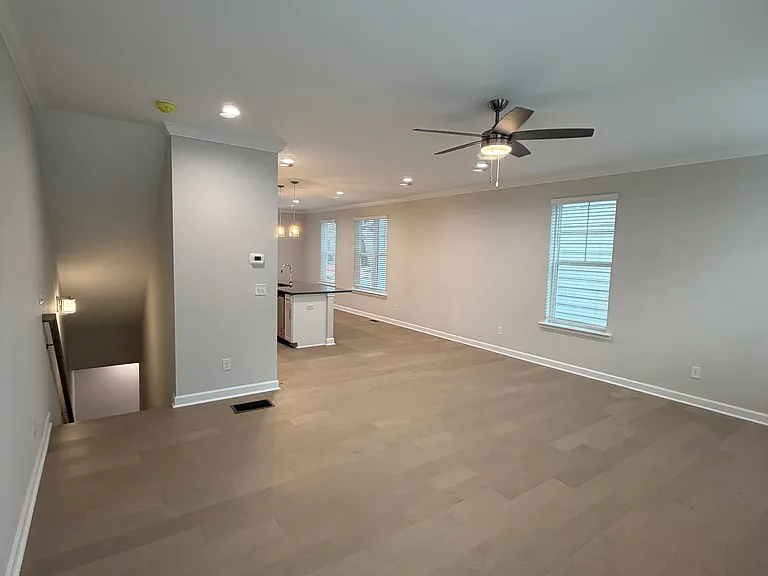 1973 Hollywood Rd NW #15 — Photo 14