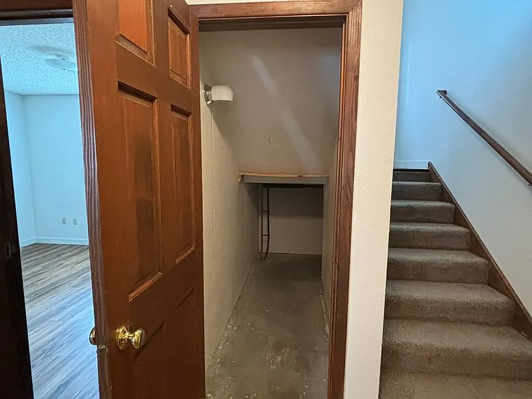 16 Hoffman Dr #1-4 — Photo 16
