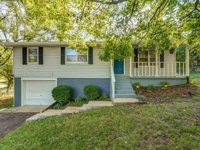 704 S 6th Avenue, Ozark, MO, 65721