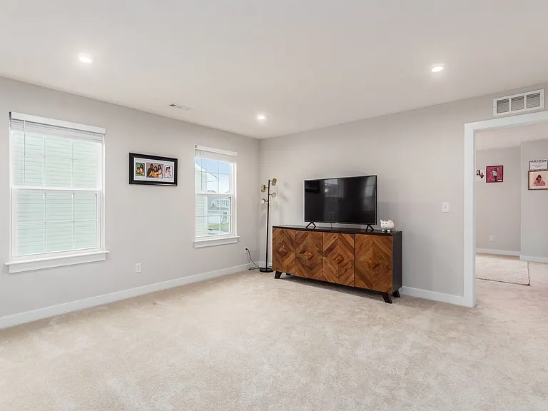 274 Wyman Lake Dr — Photo 26