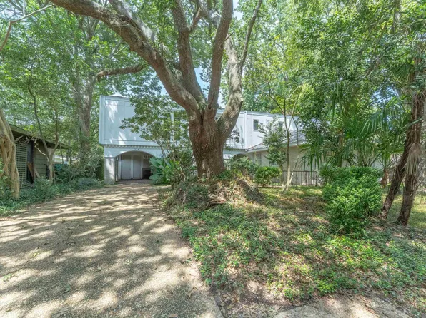 354 Cloud Dr, Baton Rouge, LA 70806