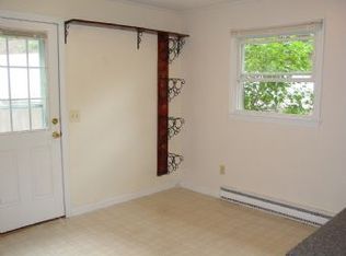 139 S Main St APT 14, Laconia, NH 03246